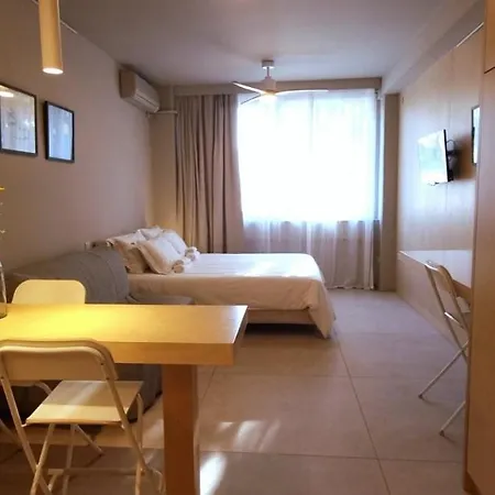 Downtown Photographer's * Corinto