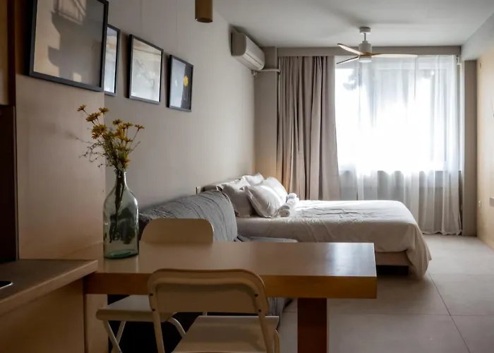 Downtown Photographer's Apartman *